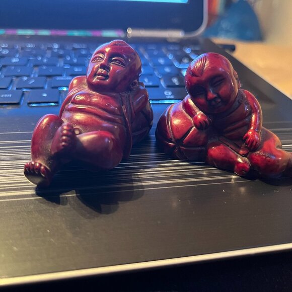 Set of 2 Miniature Chinese Red Buddha Figurines - Picture 1 of 4
